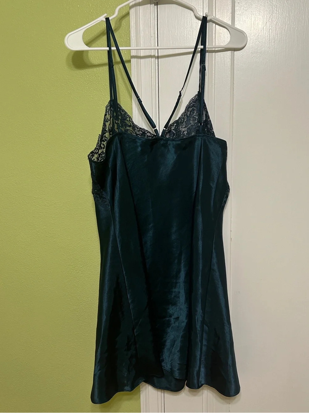 Victorias Secret silky satin